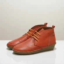 نیم بوت چرم زنانه دکتر آس 4600