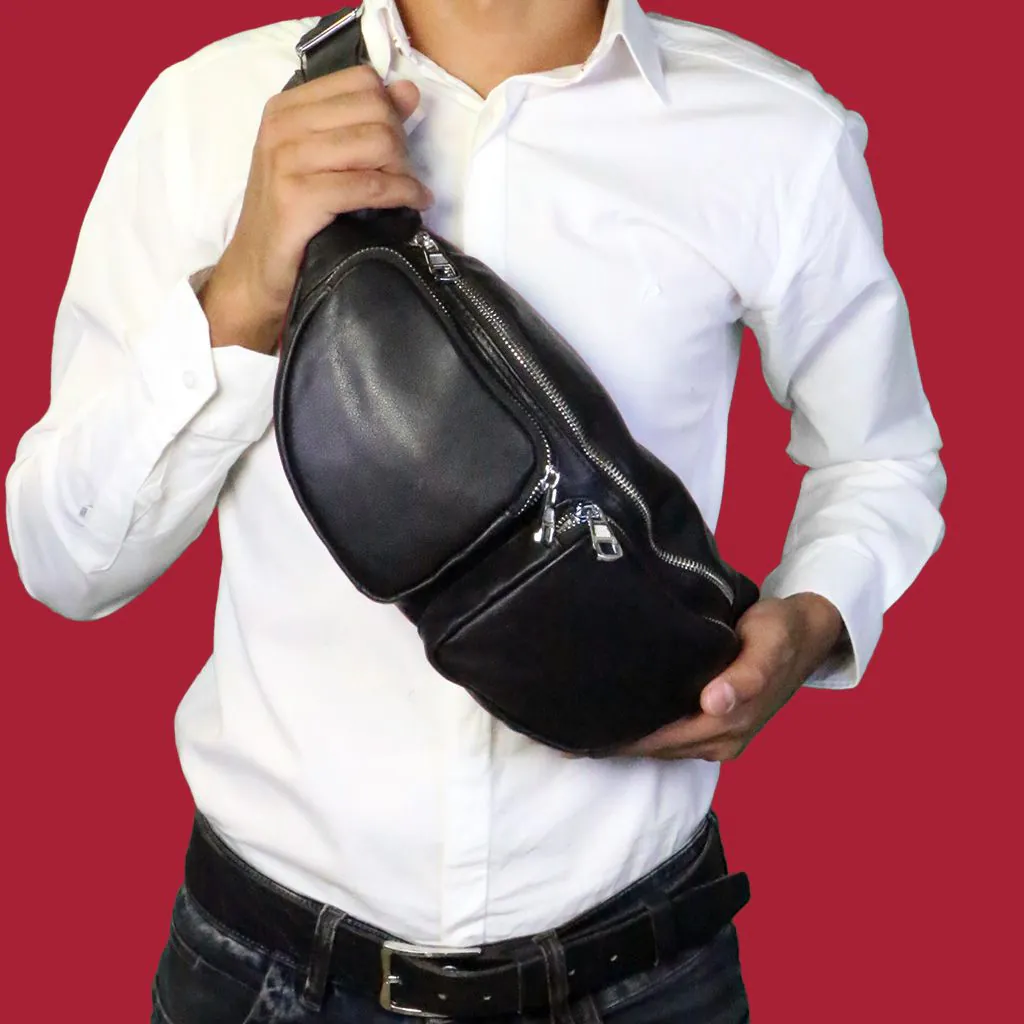 کیف توریستی چرم 119 یکی از خاص‌ترین اکسسوری‌های زنانه است که نه‌تنها به‌عنوان یک وسیله کاربردی برای حمل وسایل روزمره مورد استفاده قرار می‌گیرد